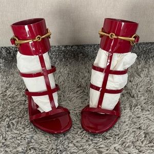Gucci heel red size 36 1/2 like new!